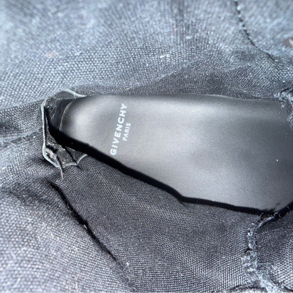 Givenchy Paris Black High-Top Sneakers. Men’s 9. Authentic. - Picture 6 of 9